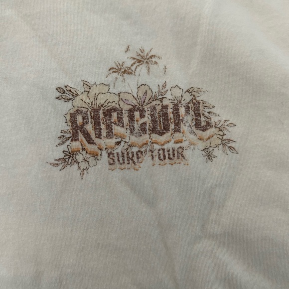 Ripcurl oversized tshirt size XL - Picture 2 of 4